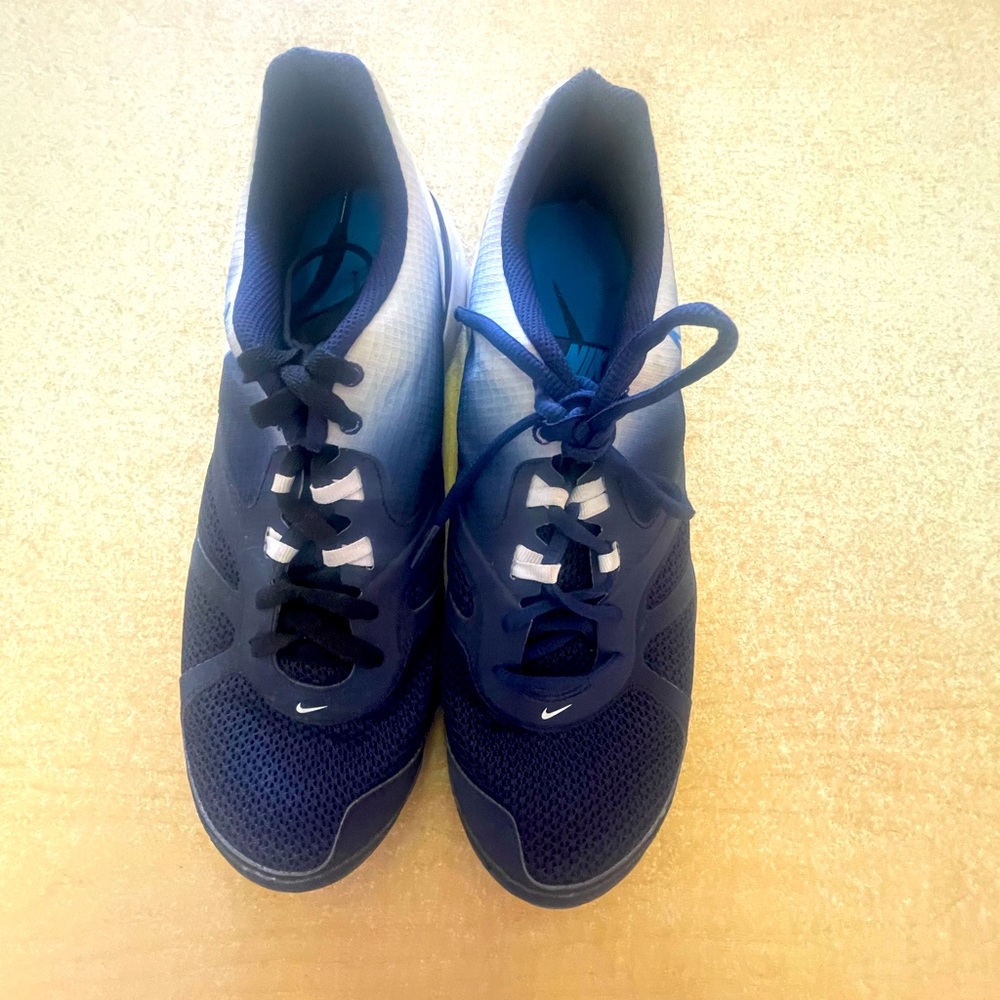 Mens Nike shoes 👞